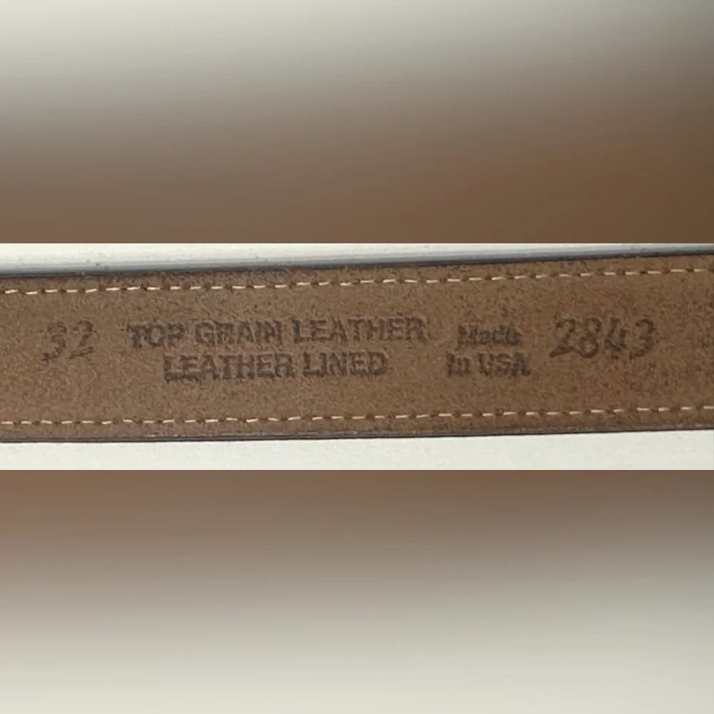 BILL BLASS DESIGNER CORDOVAN BROWN LEATHER BELT, CROCO-EMBOSSED, GOLD BUCKLE,